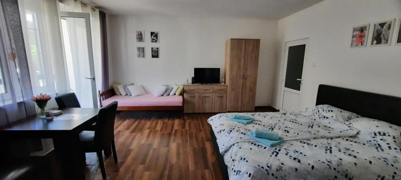 Apartament Stan Na Dan Dunja 2 Vrsac Zewnętrze zdjęcie