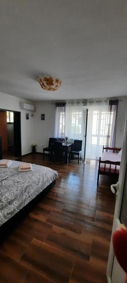 Apartament Stan Na Dan Dunja 2 Vrsac Zewnętrze zdjęcie