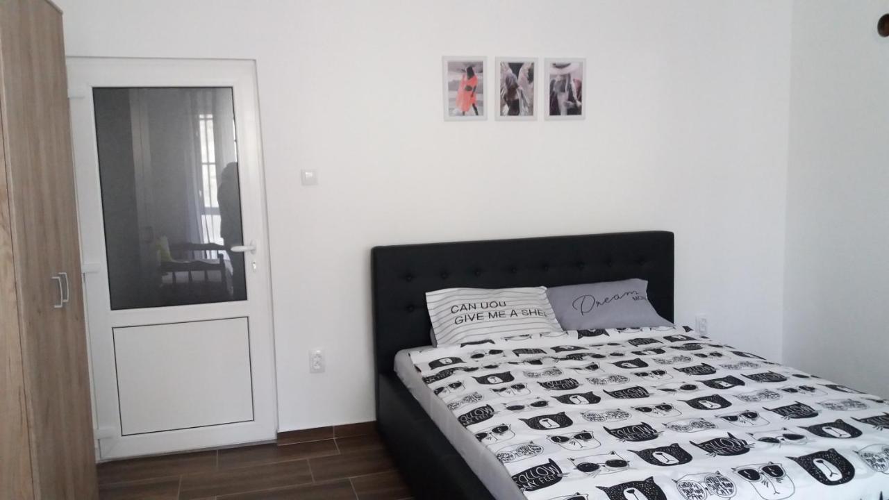 Apartament Stan Na Dan Dunja 2 Vrsac Zewnętrze zdjęcie
